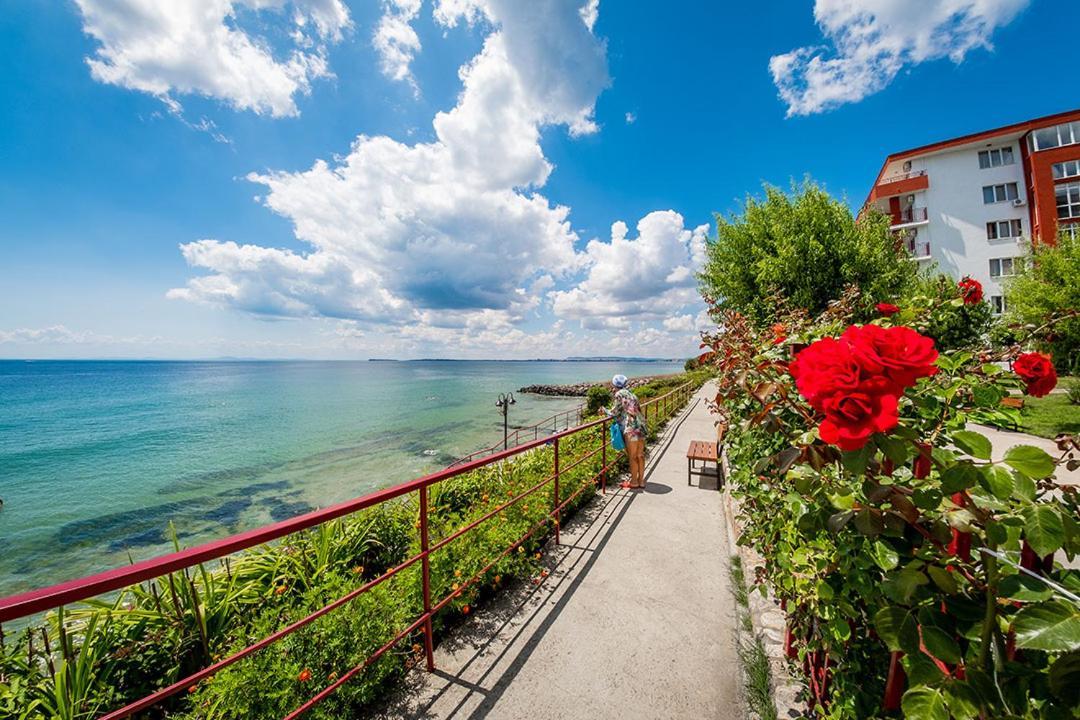 Grand Resort - Imperial Crown Fort Club - Prestige Apartments Elenite Zewnętrze zdjęcie